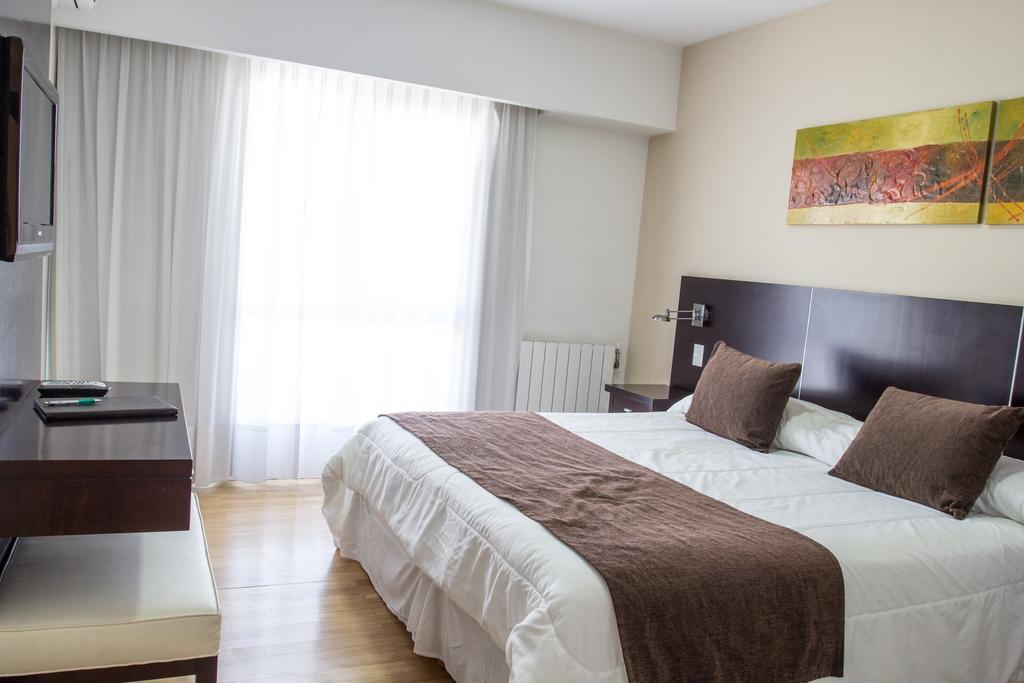 Agua Dulce Hotel Tandil Room photo
